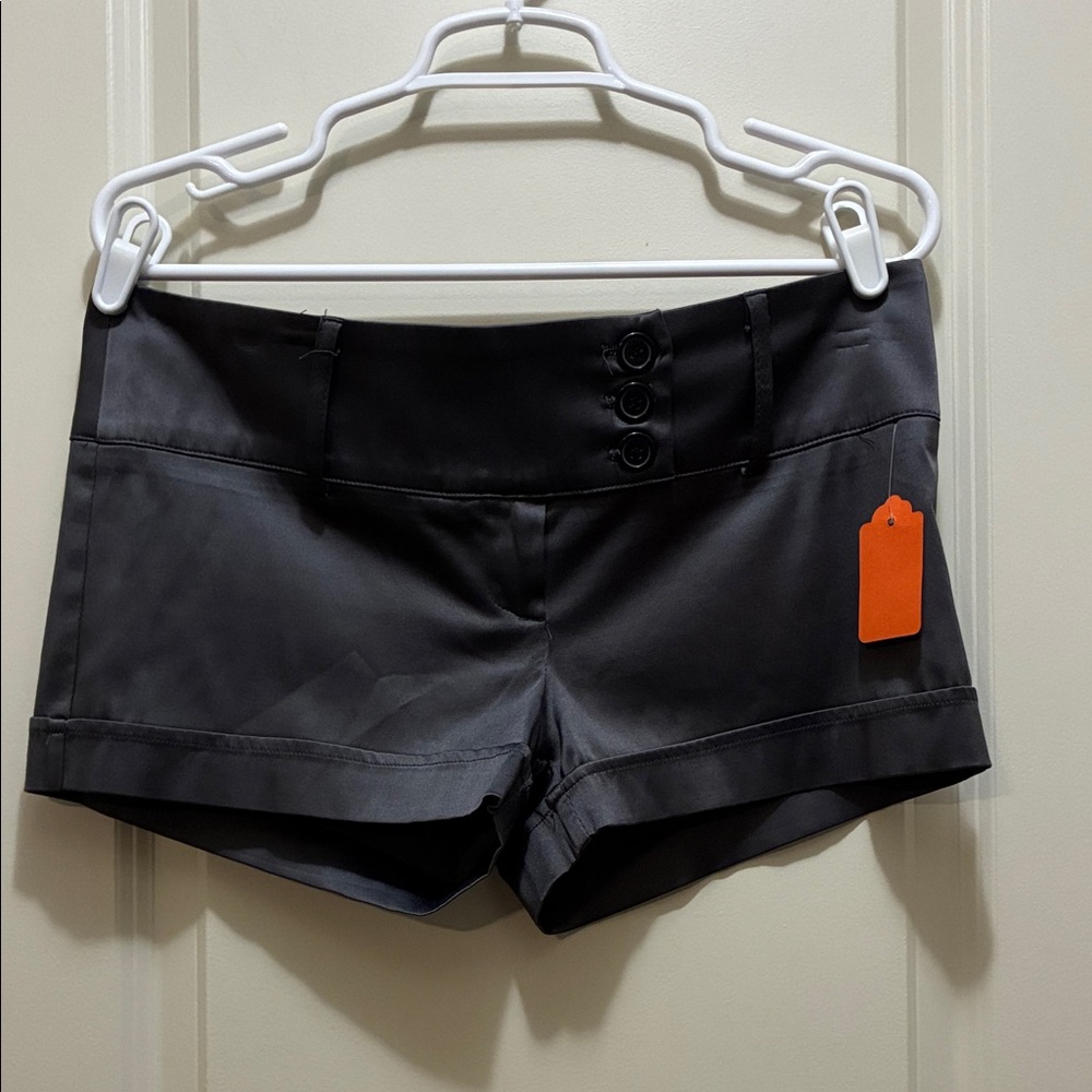 Stylish gray sensational collections Women's size 9 Shorts